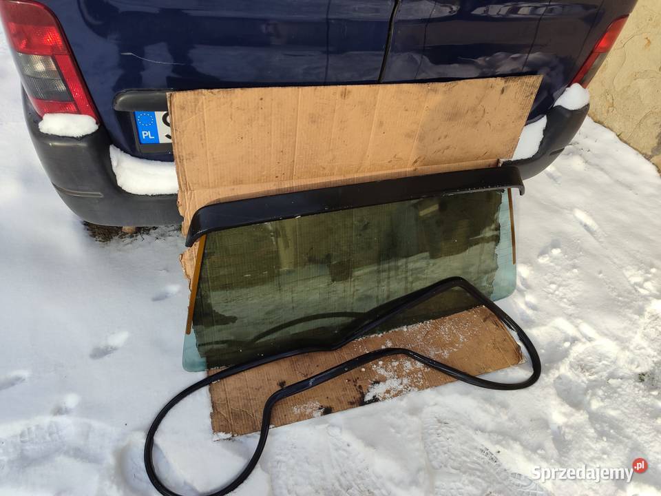 Szyba tylnej klapy Golf 2GTI oryginalna Gliwice