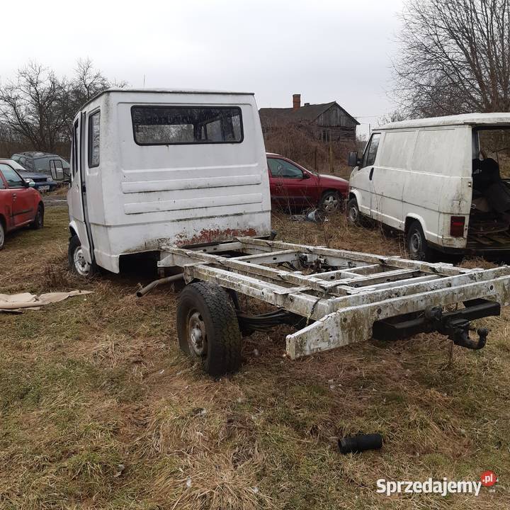 Mercedes 208 23D Kaczka Doka klasyk najazd Przyłęk