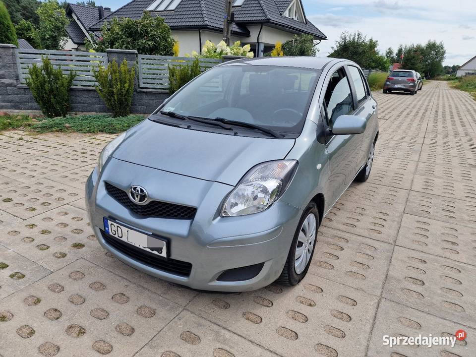 Toyota Yaris II LIFT 13SalonPlbez korozji Niestępowo