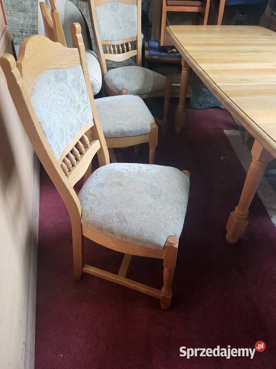 Duży rodzinny stół dębowy z krzesłami z Niemiec Sypniewo