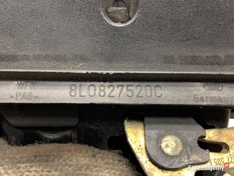 ZAMEK KLAPY TYŁ AUDI A3 8L Hatchback 8L0827520C Karoseria podkarpackie