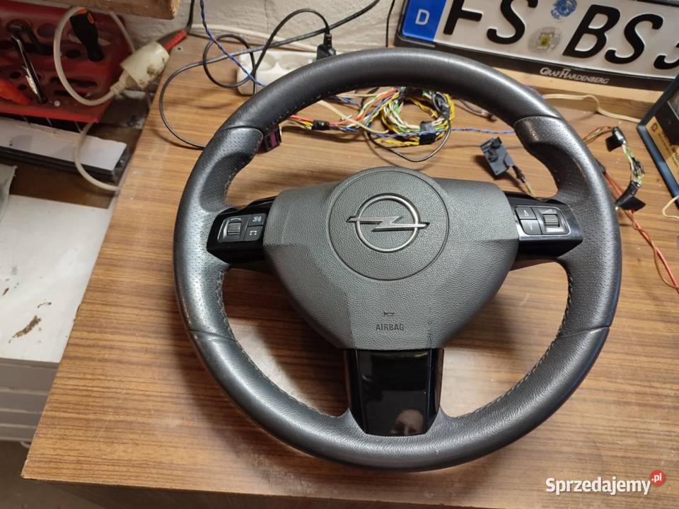 Kierownica skórzana OPC GTC wielofunkcyjna opel kujawsko-pomorskie Włocławek