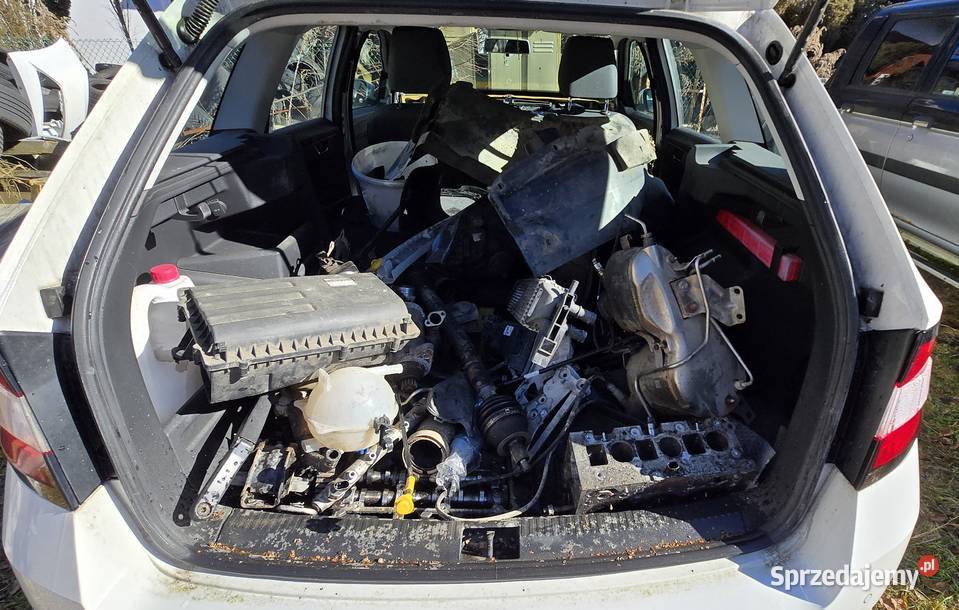 Skoda Fabia III 14 w całości na sprzedaż Fabia łódzkie