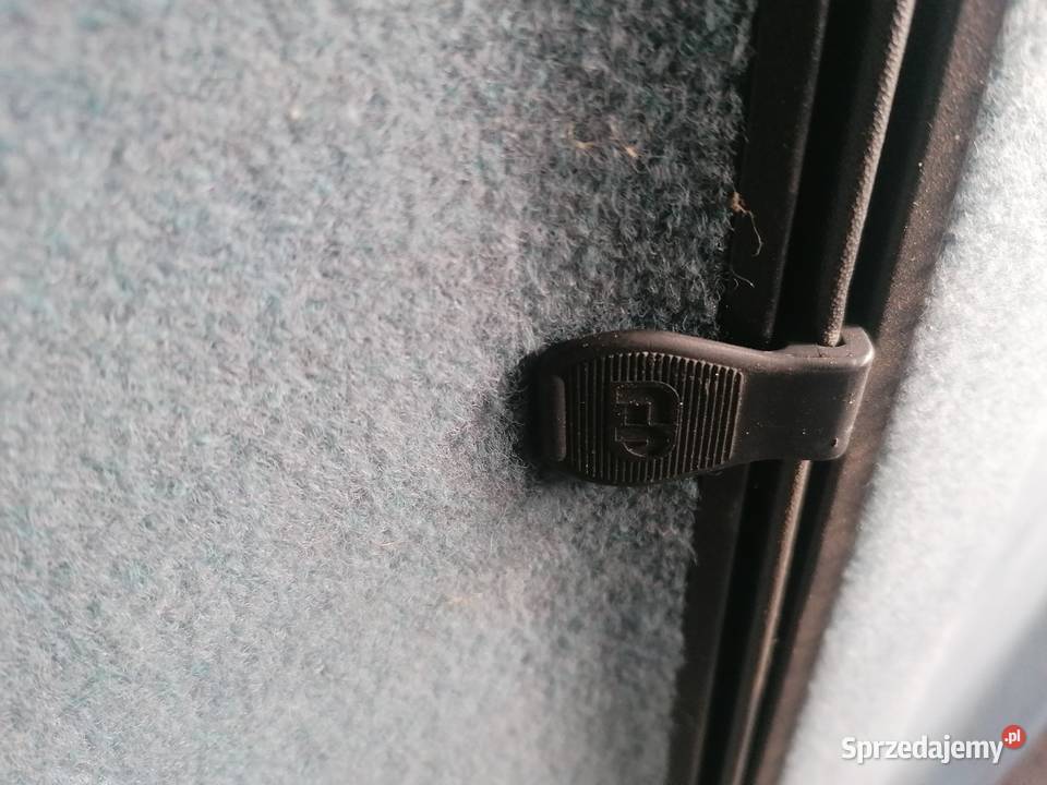 półka bagażnika z roletą niebieska Renault osobowe Piotrków Trybunalski
