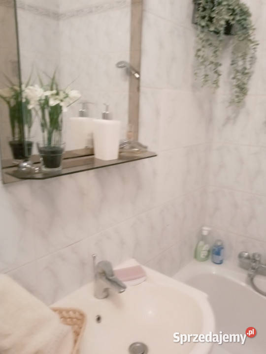 Mieszkanie na sprzedaż 62 m2 4 pokoje 3 piętro 62m2 łódzkie Pabianice