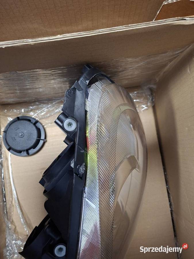 Corsa C reflektor prawy Pruszków sprzedam