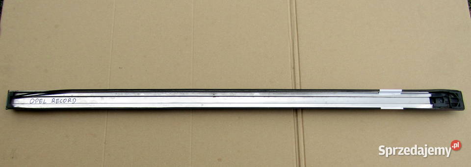 LISTWA DRZWI OPEL RECORD C 90045321 Listwy i nakładki Mysłaków