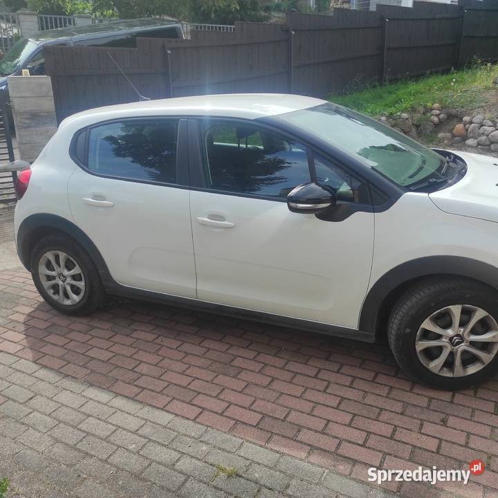 Citroen C3 starszej osobyznikomy przebieg Rok produkcji 2017 pomorskie