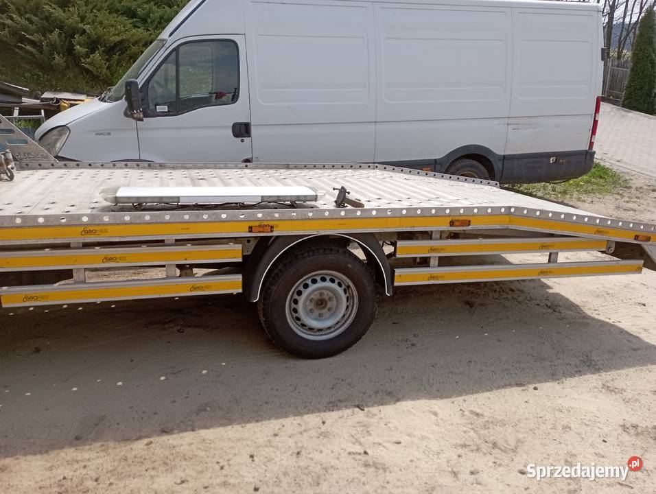 Najazd panelowy sprinter małopolskie Wadowice