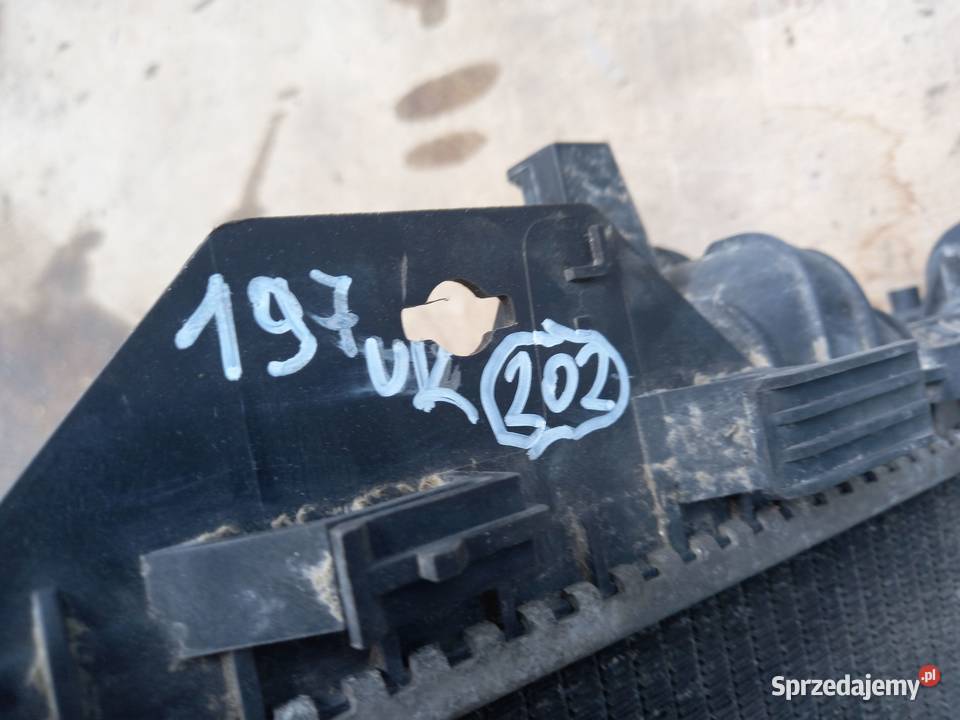 FORD KUGA MK1 I 20 TDCI 11r chłodnica wody