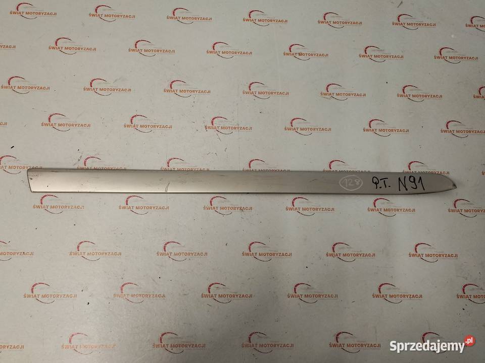 CAYENNE I 7L5 12r listwa ozdobna lewa tył Kielce