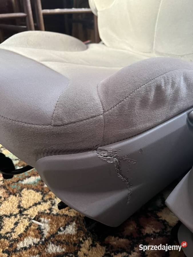 Citroen C3 I komplet foteli Dąbrowa Zielona