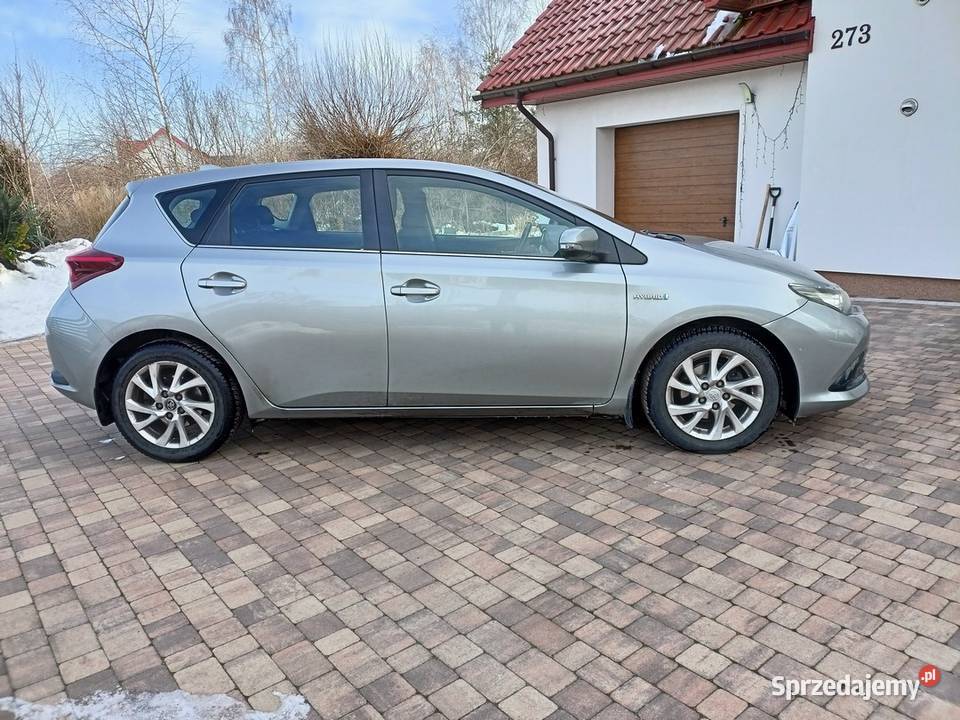 Toyota Auris Salon Serwis ASO Bezwypadek Zadbany Czosnów