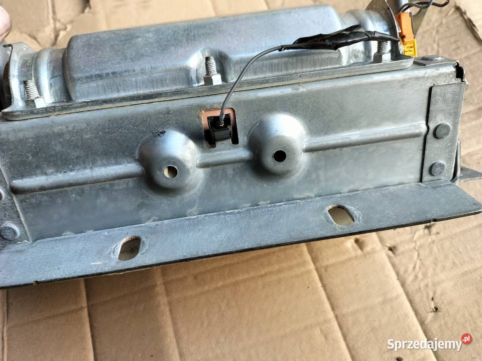 RENAULT CLIO 3 III LIFT PB15100140 PODUSZKA osobowe Kamień-Kolonia