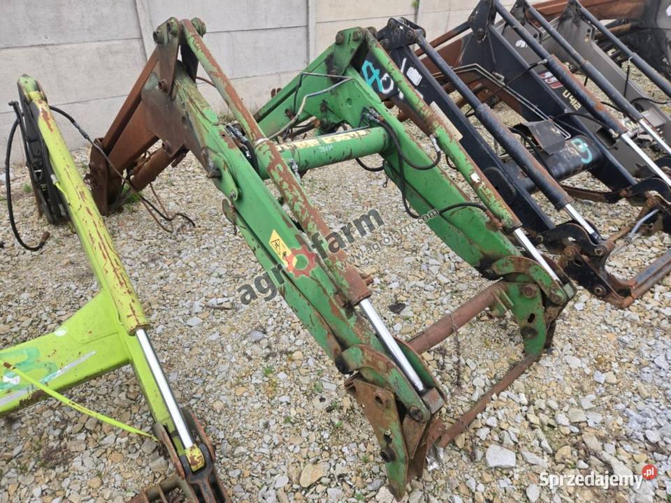 Ładowacz czołowy John Deere 631 Byków