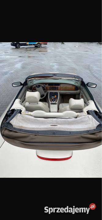 Jaguar XK8