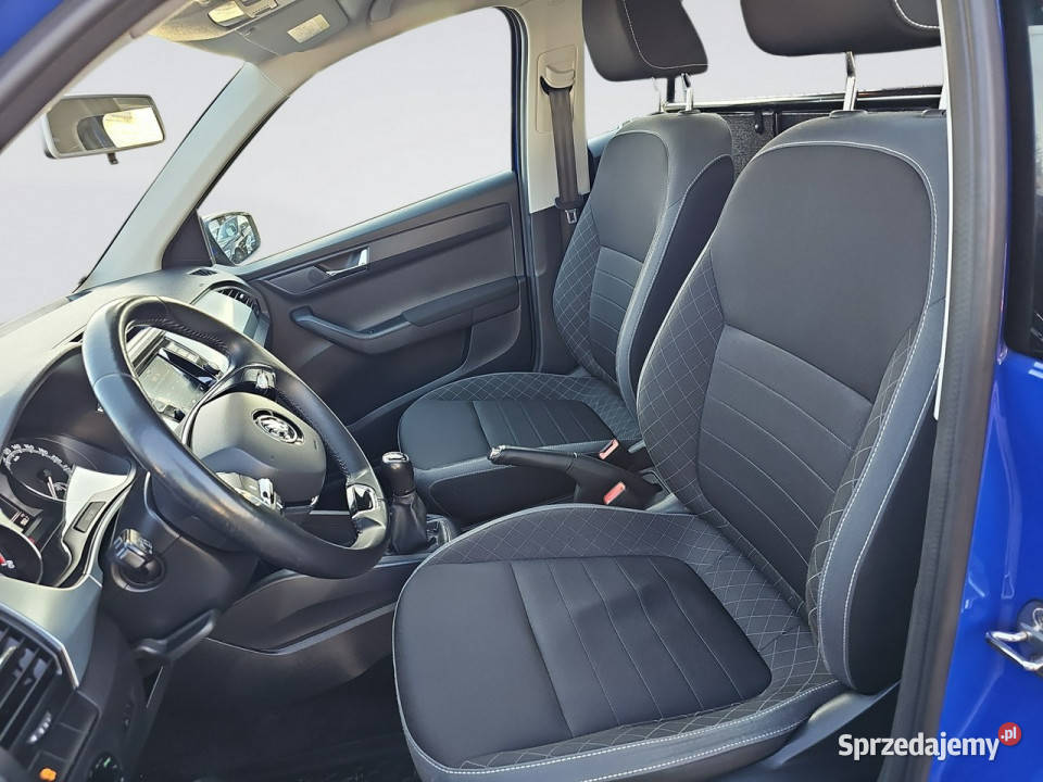 koda Fabia Skoda Fabia 10 TSI Ambition Hatchback czujnik parkowania Katowice