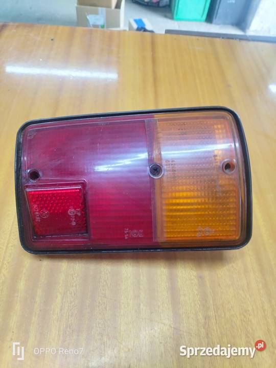 Tylna lampa Fiat 126p osobowe Łubno