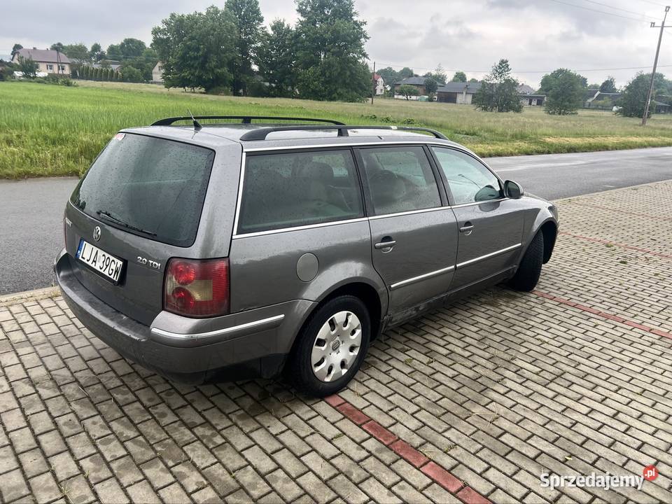 Sprzedam Volkswagen Passat Rok produkcji 2005 Stary Dzików