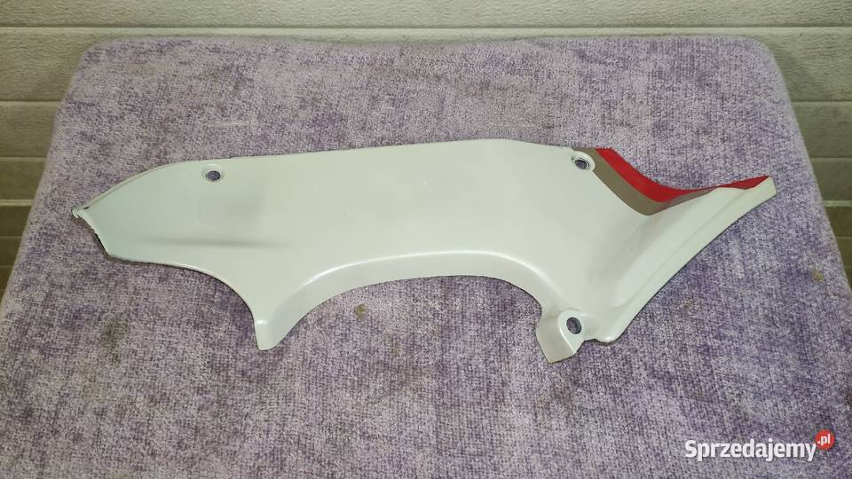Owiewka górna wypełnienie Honda CBR 600 F1 Plastiki