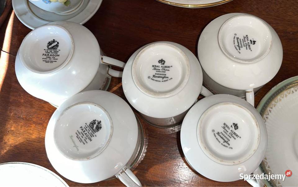 Dzbanek Kensington Royal Albert Paragon Made in Antyki, Sztuka, Kolekcje