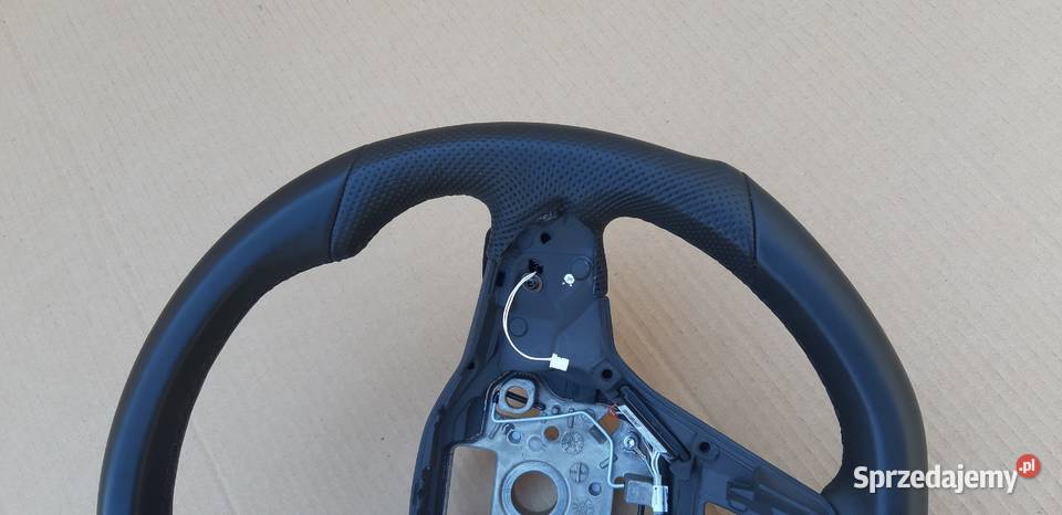 VW GOLF VIII ARTEON TIGUAN KIEROWNICA TROC osobowe Bieleń