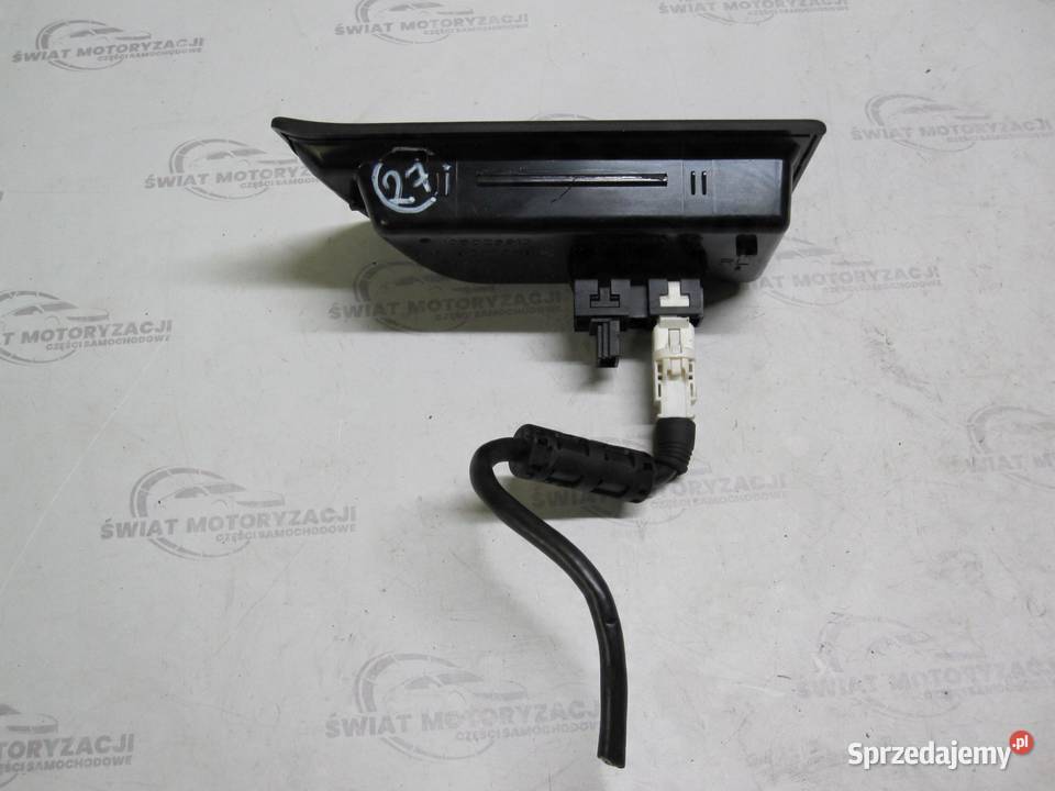 BMW F30 12r gniazdo USB AUX 4207358 105026813 świętokrzyskie sprzedam