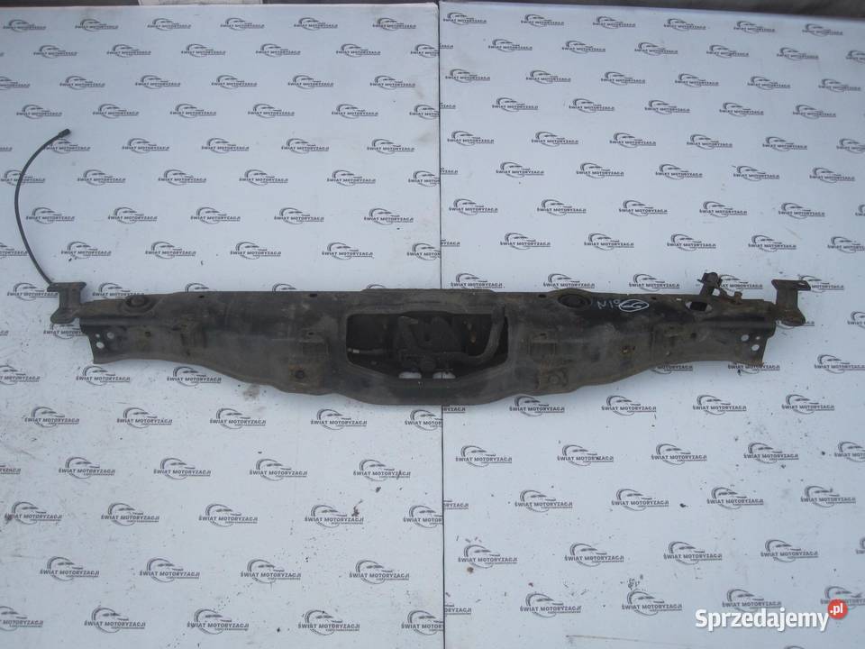 HYUNDAI i40 13r pas przód wzmocnienie górne