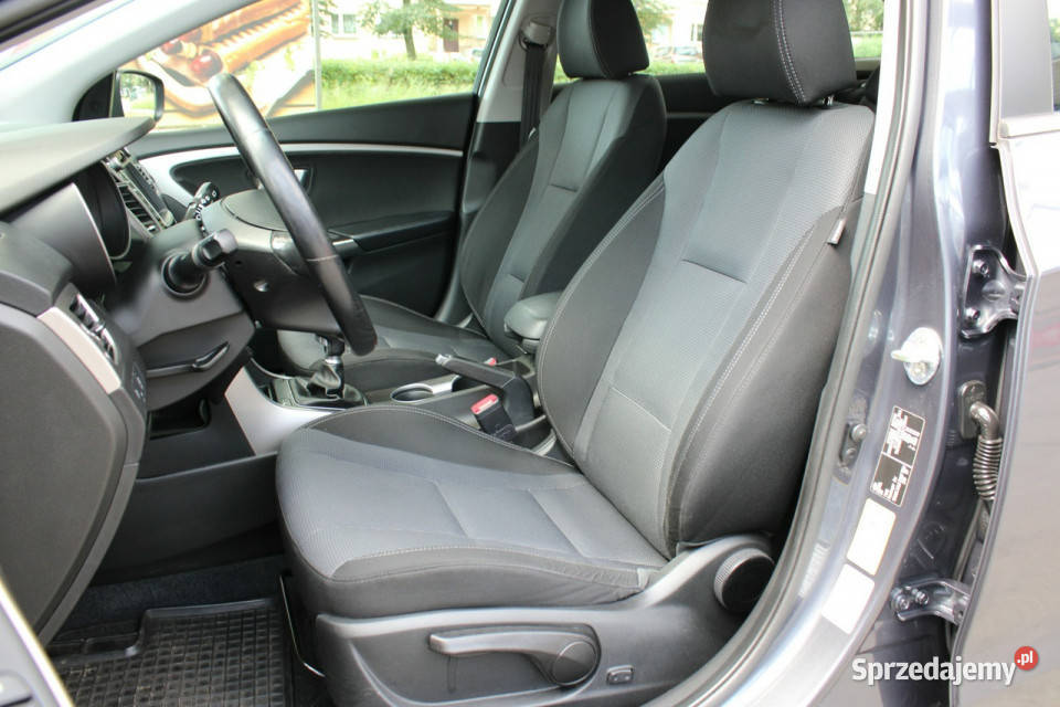 Hyundai i30 BezwypadkowyBogata wersja Gliwice