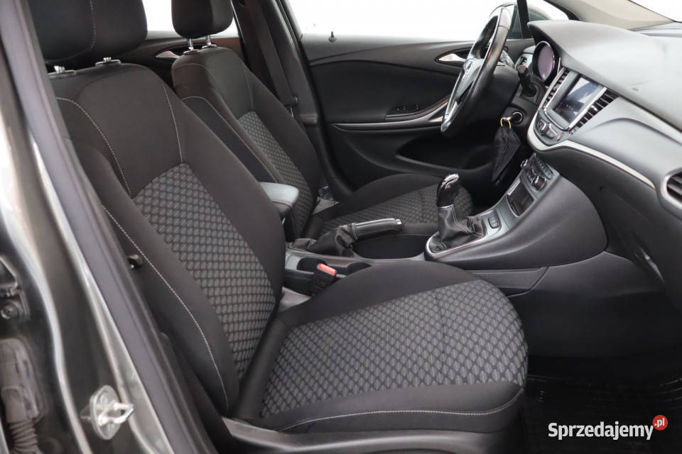 Opel Astra 15 CDTI tempomat Astra Zabrze