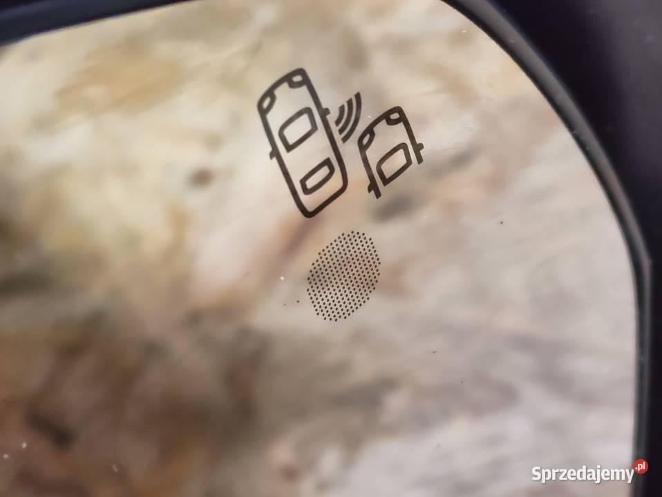 Przedmiotem Sprzedaży jest Lusterko Prawe 118 19 sprzedam