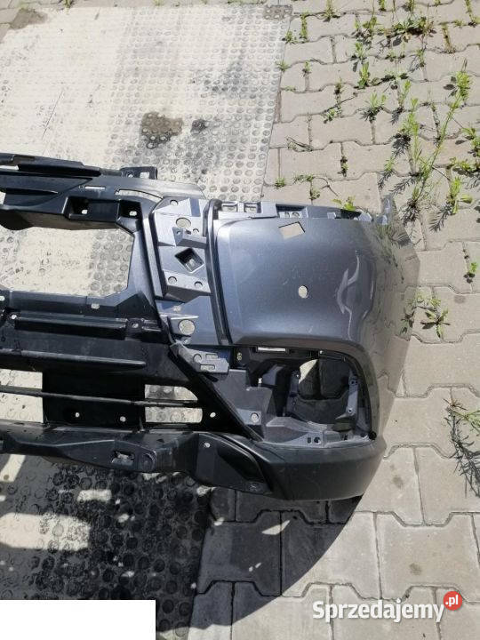 Mitsubishi Outlander 2016 zderzak przód osobowe Kozubszczyzna