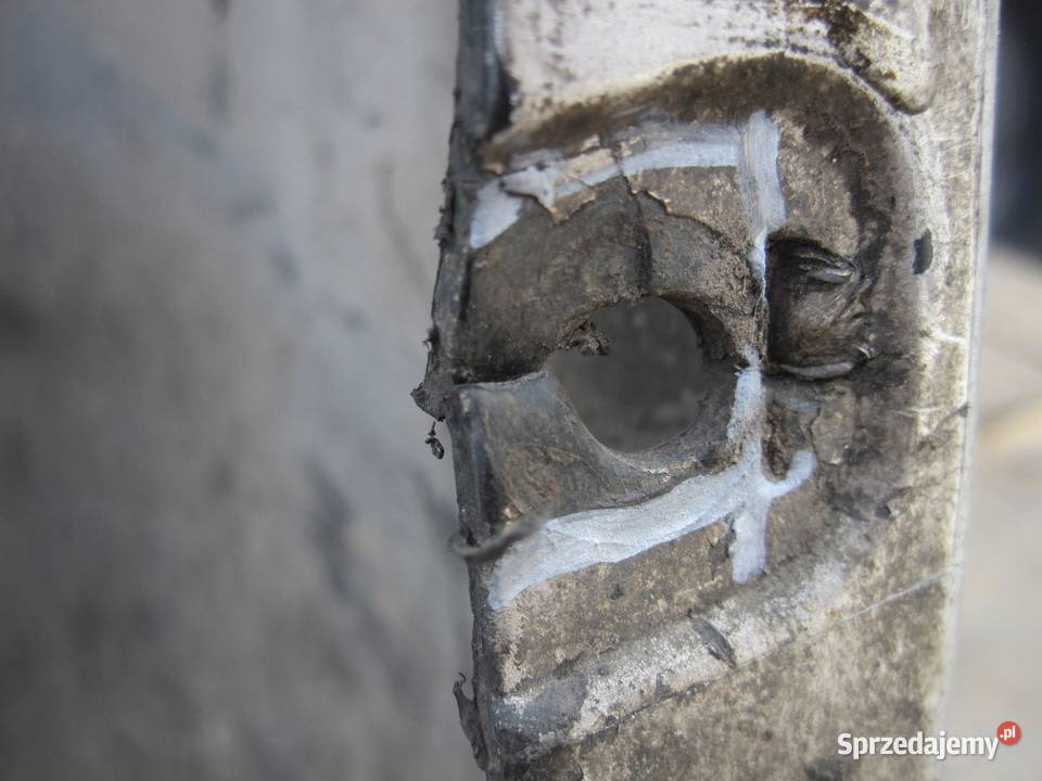 OPEL COMBO D 16r zderzak przód