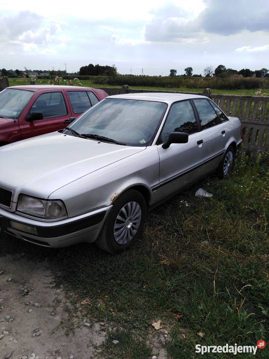 Audi jeździ skręca hamuje Niedarzyn