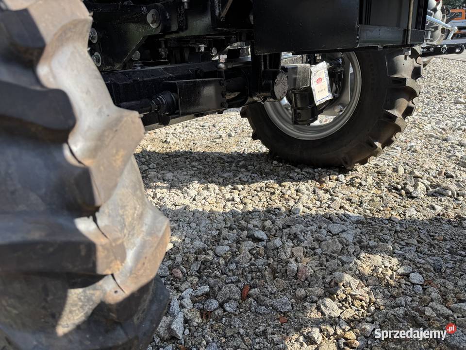 Nowy Ciągnik Rolniczy TL504 50 4WD z Ładowaczem Grudziądz sprzedam