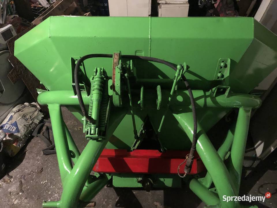 Rozsiewacz nawozu Amazoen F 804R Rogowo sprzedam