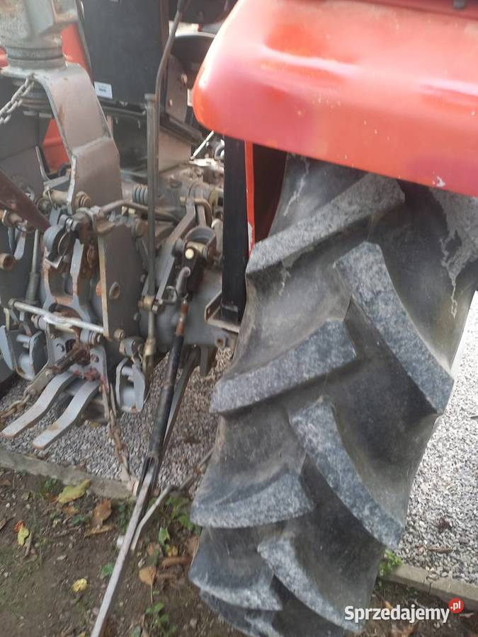 Ciągnik rolniczy massey ferguson Jarosław