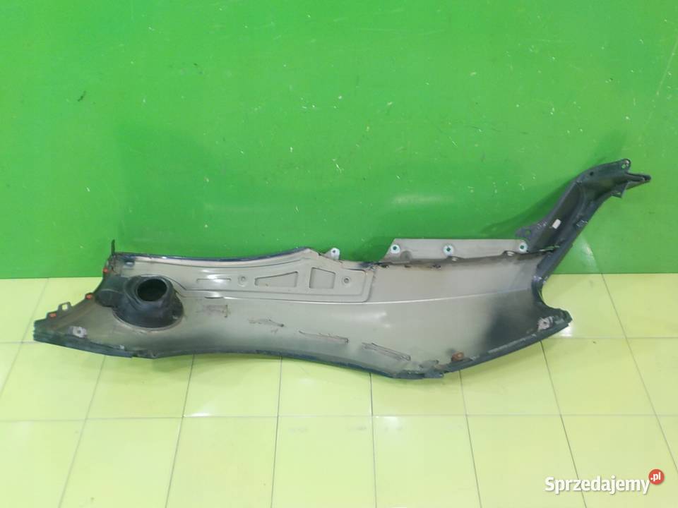 BMW Z4 E85 25 B AUT 04r CABRIO 2D blotnik prawy osobowe Suków