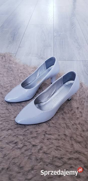 Nie wysokie szpileczki R38 śląskie Dąbrowa Górnicza