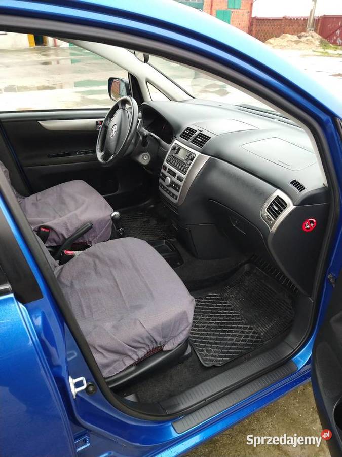 Toyota Avensis Verso Avensis Verso Września