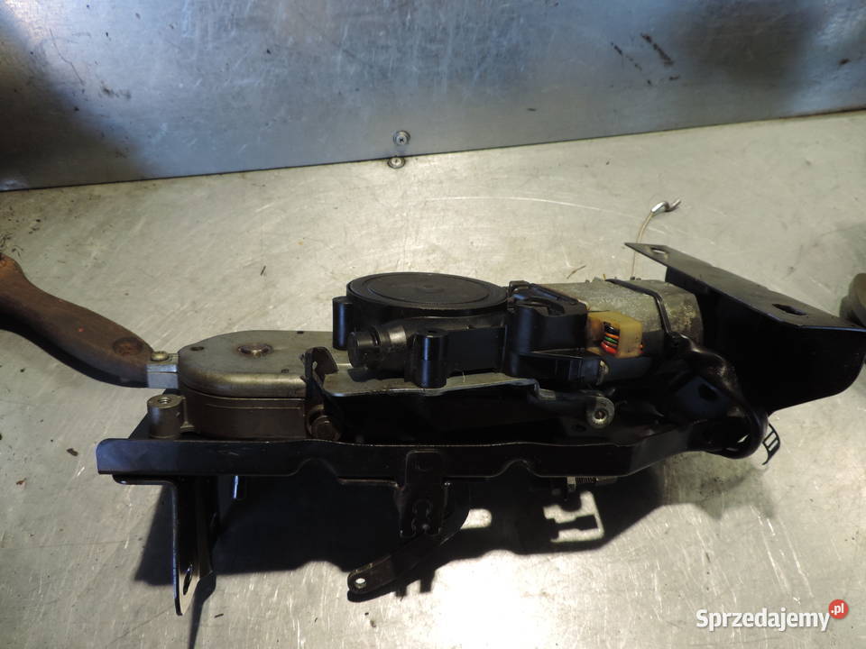 SILNICZEK MECHANIZM KLAPY DACHU BMW E36 CABRIO osobowe małopolskie Nowy Sącz