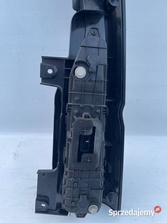 LAMPA LEWA TYŁ TYLNA VW CADDY V 2K7945257 Lampy przednie wielkopolskie