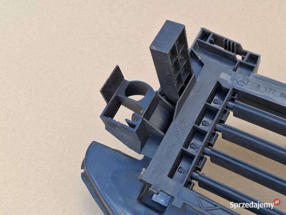 MERCEDES CLA W118 ŻALUZJA ROLETA KIEROWNICA osobowe lubuskie Bieleń