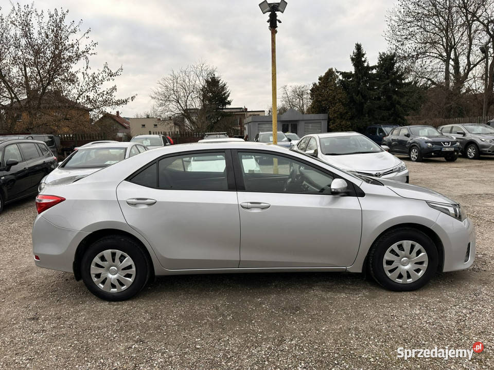 Toyota Corolla Salon PolskaI WŁFaktura lakier metallic Warszawa