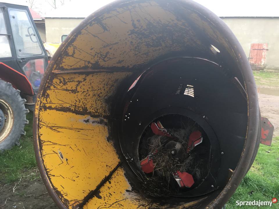 Tomahawkścielarka do słomy Pozostałe podlaskie Piątak sprzedam