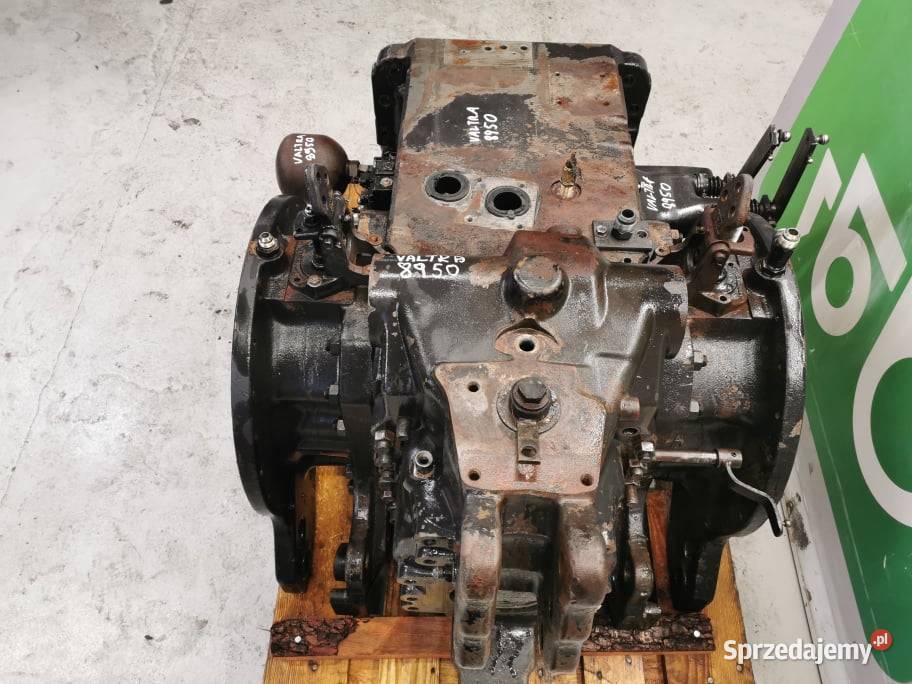 Hamulce Valtra 8950 Wilkowo sprzedam