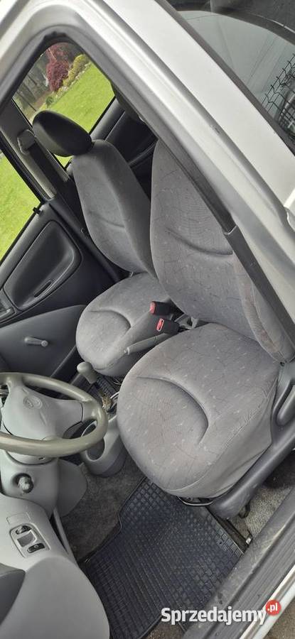 Toyota Yaris 10vvti Wspomaganie podkarpackie Wola Dalsza