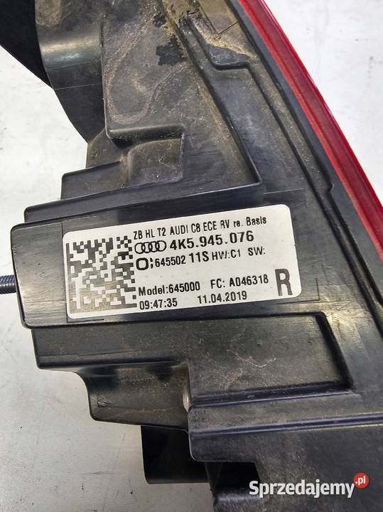 LAMPA PRAWY TYŁ W KLAPĘ AUDI A6 C8 4K5945076 osobowe Przystajń