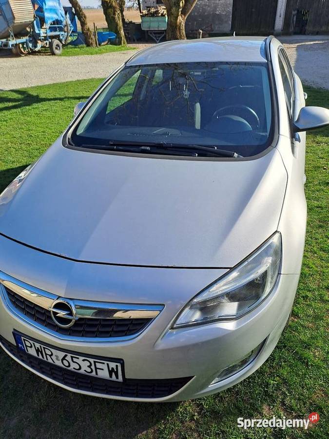 OPEL ASTRA J SPORTS TOURER 17 diesel 2011 Września