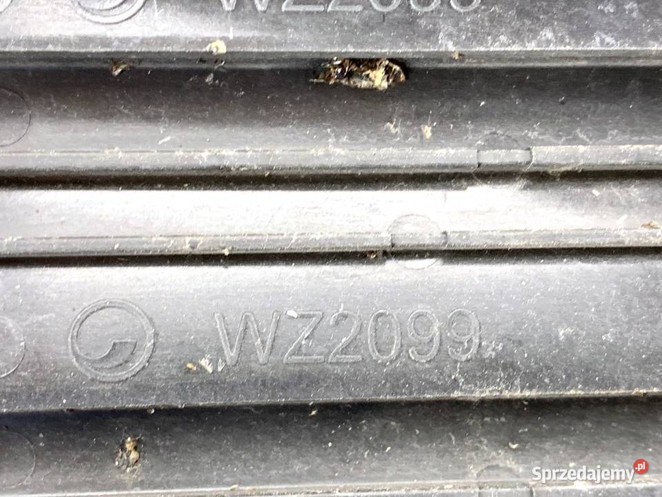 KIEROWNICA POWIETRZA ŻALUZJA AUDI Q3 II